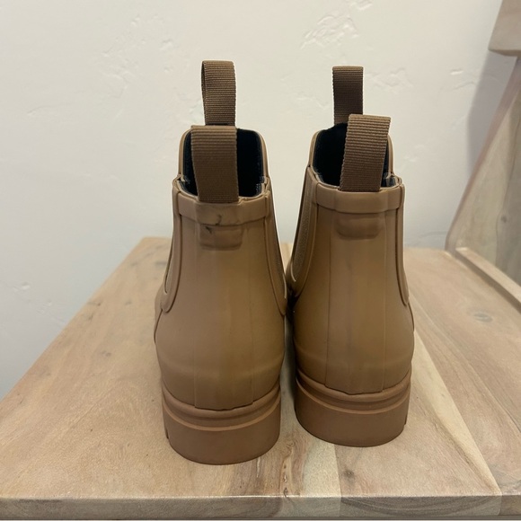 Everlane Rain Boots Womens 8 Chelsea Tawny Brown Rubber Slip on Heavy Anti Slip - Picture 7 of 11